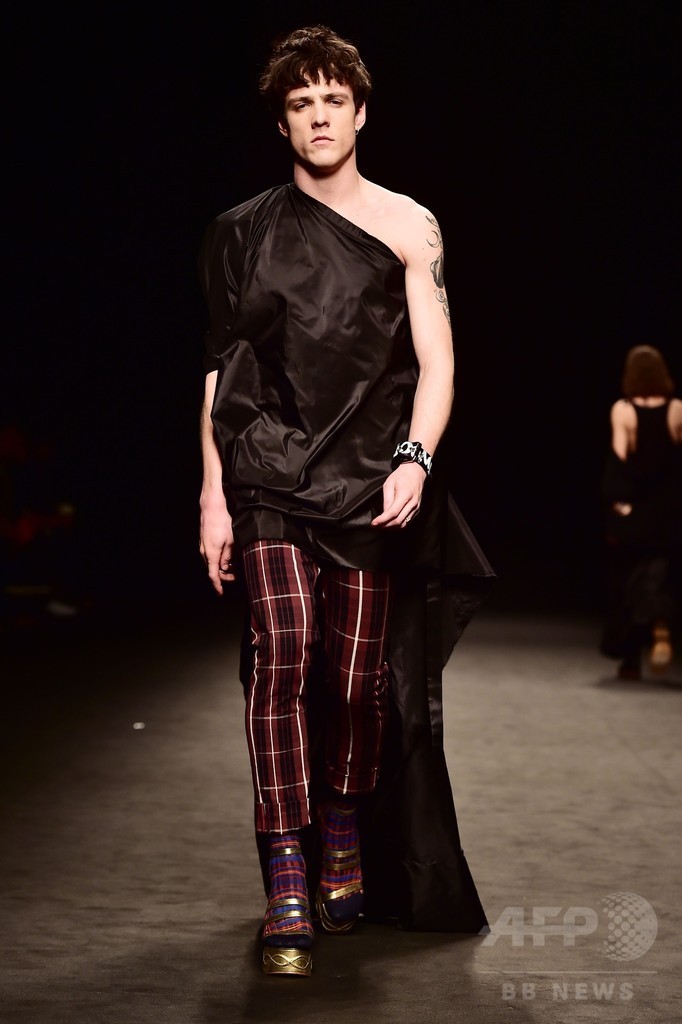 「ヴィヴィアン・ウエストウッド」16/17年秋冬メンズ