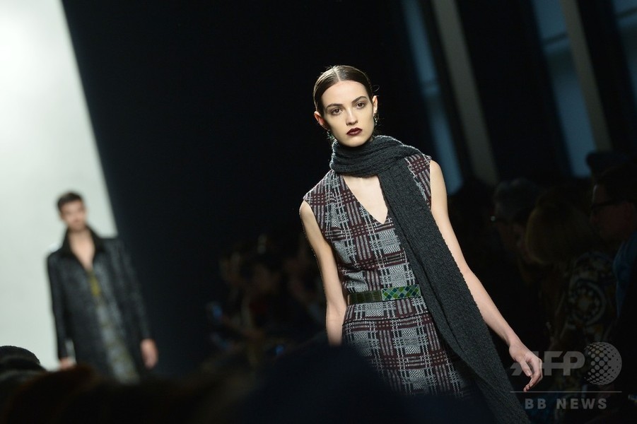 「ボッテガ・ヴェネタ」16/17年秋冬コレクション