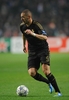 サッカー欧州チャンピオンズリーグ2011-12（UEFA Champions League 2011-12）は7日、グループリーグ第6節の試合が各地で行われ、レアル・マドリード（Real Madrid）は3-0でアヤックス（Ajax）に快勝し、グループリーグ全勝で決勝トーナメント進出を果たした。

ボールをキープするレアル・マドリードのカリム・ベンゼマ（Karim Benzema、2011年12月7日撮影）。(c)AFP/JOHN THYS
&lt;a href=&quot;http://www.afpbb.com/article/sports/soccer/champion-league/2844527/8175933&quot;&gt;&lt;b&gt;＜記事本文へ戻る＞&lt;/b&gt;&lt;/a&gt;