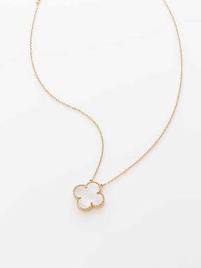 ヴァン クリーフ アーペル 銀座本店に捧げる限定品 写真1枚 ファッション ニュースならmode Press Powered By Afpbb News