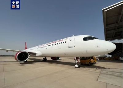 エアバス天津工場 初めてA321機を引き渡し