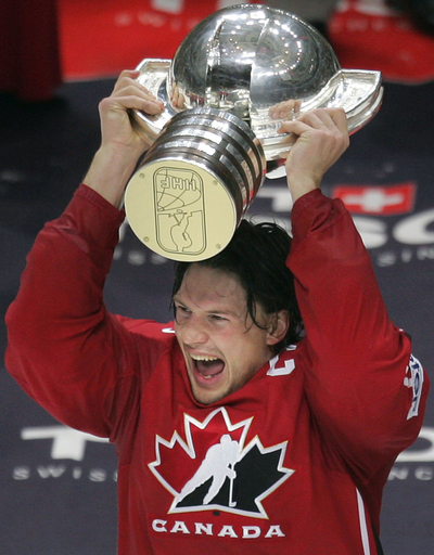 ＜アイスホッケー 世界選手権大会2007＞カナダ フィンランドを降し通算24度目の優勝を果たす - ロシア