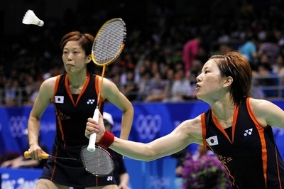 前田／末綱組 第1シードを破り準決勝へ、バドミントン