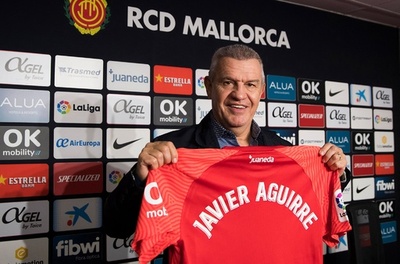 マジョルカ新指揮官にアギーレ氏 元日本代表監督