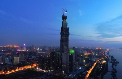 「武漢グリーンランドセンター」、設計変更を経て中国で最も高いビルへ　636メートル