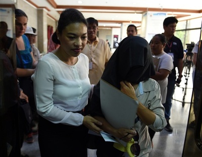 フィリピン、「戦争未亡人」の苦悩 麻薬対策で稼ぎ手犠牲に