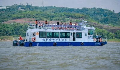 長江流域初の魚類救護専用船が運用開始