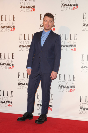 英歌手のサム・スミス、「バレンシアガ」の新しい顔に