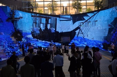 臨場感たっぷり、180度パノラマのクジラ 横浜