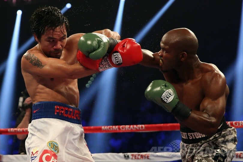 パッキャオがブラッドリーとの再戦制す、WBOウェルター級