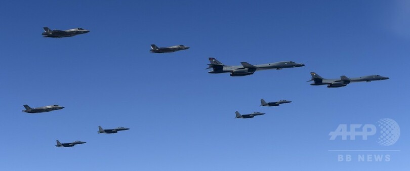 米軍機6機、朝鮮半島上空を飛行 韓国軍と合同演習