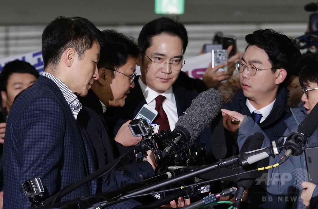 サムスン副会長の逮捕状請求、韓国・国政介入疑惑 サムスン副会長の逮捕状請求、韓国・国政介入疑惑