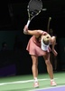 女子テニス、WTAツアー選手権（BNP Paribas WTA Championships - Singapore 2014）4日目。悔しげな表情をみせるカロリーネ・ボズニアツキ（Caroline Wozniacki、2014年10月23日撮影）。(c)AFP/ROSLAN RAHMAN