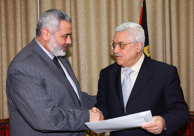 挙国一致内閣人事をアッバス議長が承認、新内閣発足へ - パレスチナ自治区