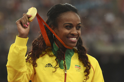 陸上1500m女王ディババのコーチ、禁止薬物摘発捜査で逮捕