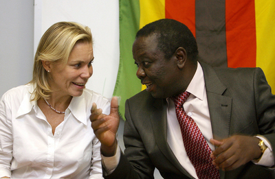 EU代表団、ジンバブエ首脳と会談