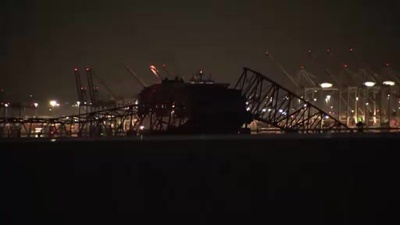 大型船との衝突で橋崩落、20人落下の恐れ 米ボルティモア
