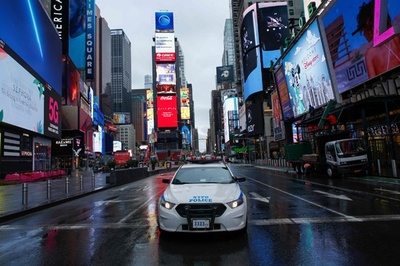 トランプ氏、ニューヨークと近隣州に2週間の移動制限を検討 新型コロナ対策