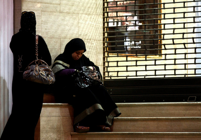 性体験告白でTV局閉鎖、無関係の女性記者にもむち打ち刑 サウジアラビア