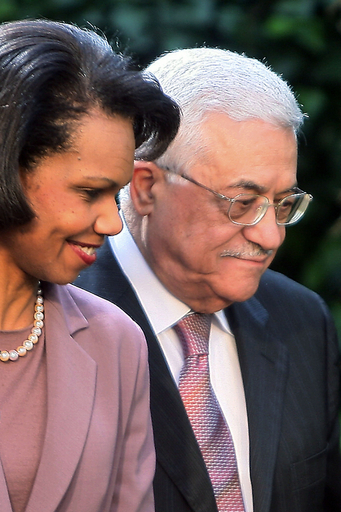 パレスチナ自治政府議長、イスラエルとの首脳会談再開を発表