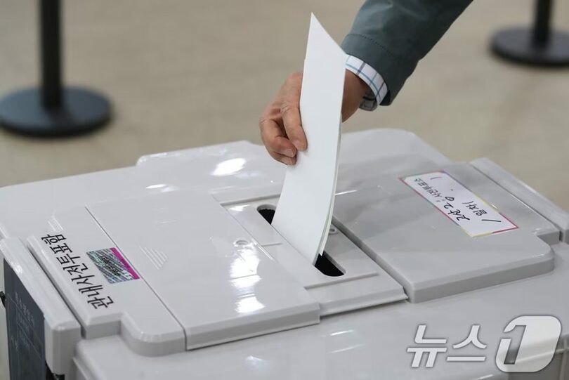 大邱寿城区の投票所(c)news1
