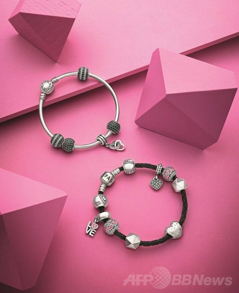 ハートモチーフで愛を伝える、「パンドラ」のバレンタインコレクション