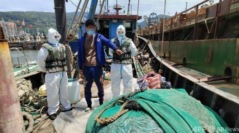 深夜に違法漁船を20分追跡、飛び乗って逮捕 中国・福建省