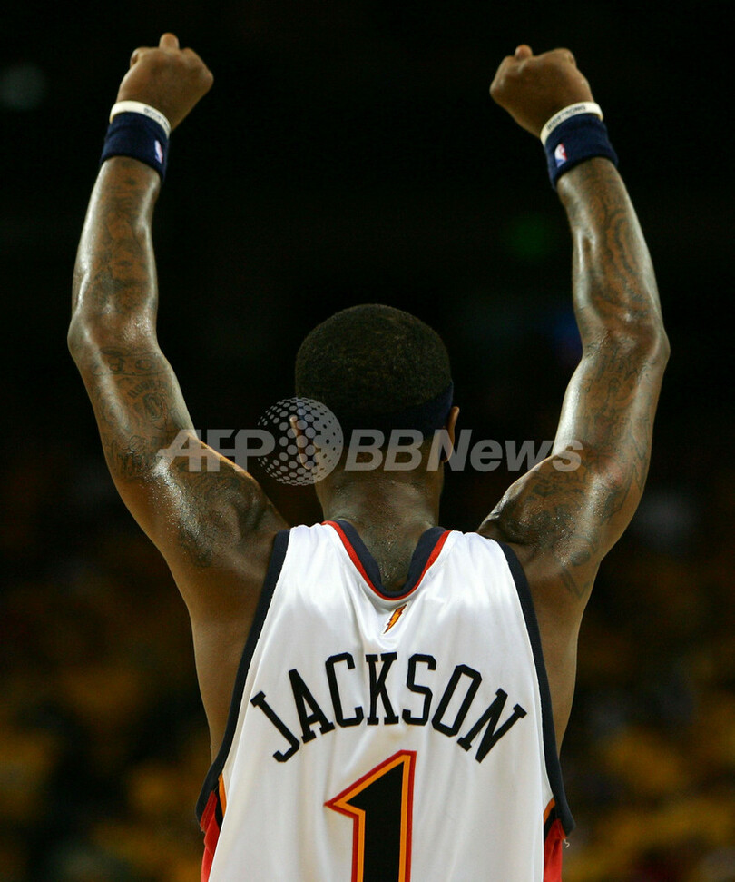 ＜06-07NBA プレーオフ＞ウォリアーズ マーベリックスを降しカンファレンス準決勝進出を決める - 米国
