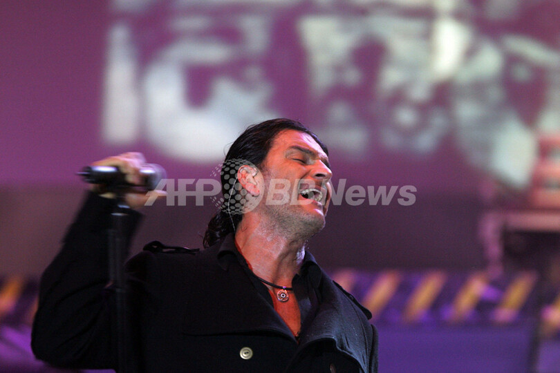 海外ツアー中のリカルド・アルホナ、グアテマラ・シティでコンサート開催 - グアテマラ