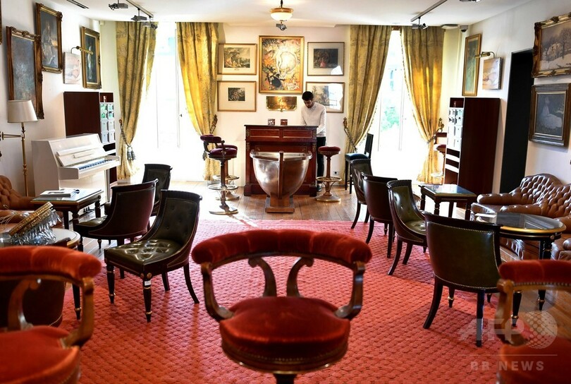 リッツ売ります、家具や装飾品1万点競売に 仏パリ