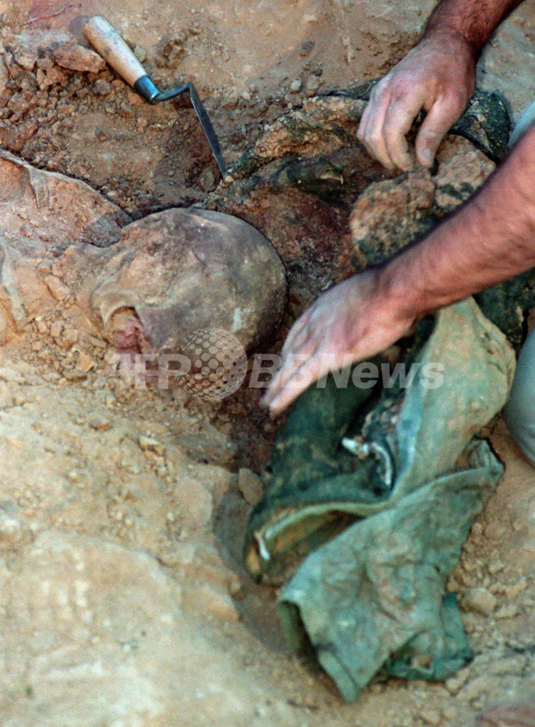 チェ・ゲバラ没後40年、10年前に発掘されたゲバラの遺骨