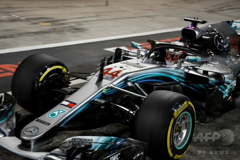 ベッテル、通算200戦目でポールポジション獲得 バーレーンGP