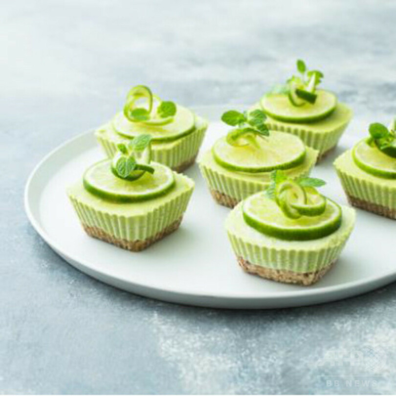 エリカ・アンギャル監修ロースイーツを堪能、東京・神宮前で