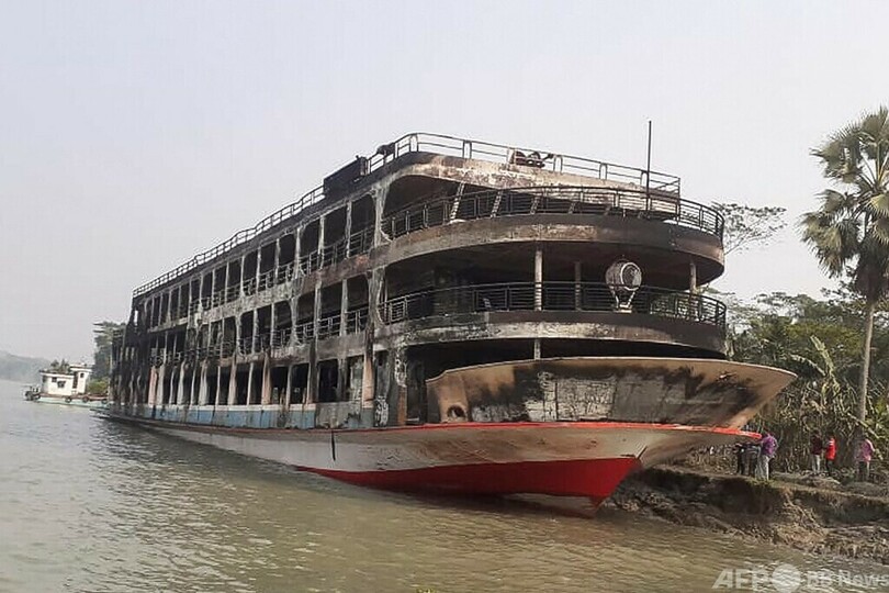 フェリー火災、37人死亡 バングラデシュ
