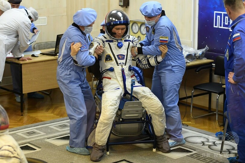 金井さんらソユーズに搭乗、いよいよ宇宙へ