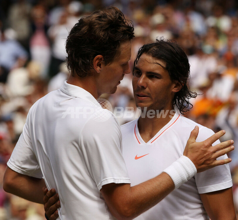 ナダル、2年ぶり2度目の優勝 ウィンブルドン選手権