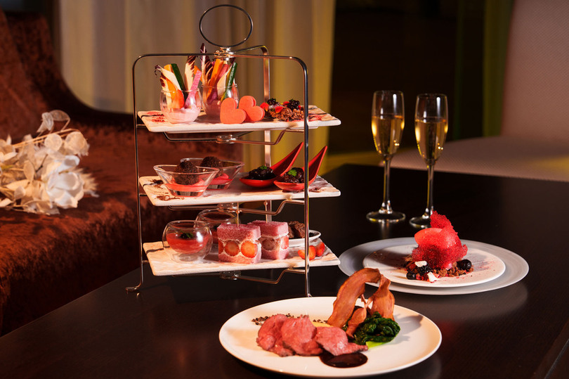 【ウェスティンホテル仙台】スイーツからセイボリーまで、チョコレートに包まれる心ときめくひととき「バレンタインハイティー」