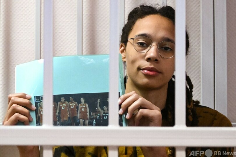 ロシアで拘束のバスケ選手、米で医療大麻の使用許可 弁護団