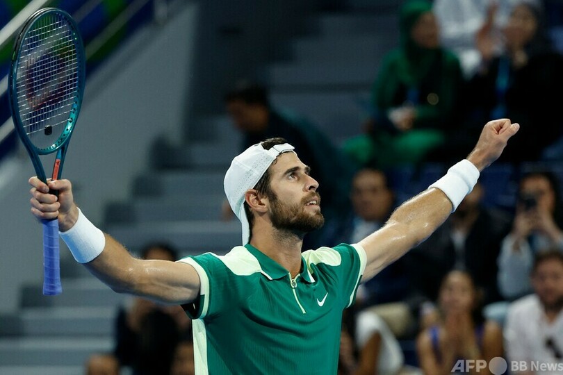 18歳メンシク、アルカラスに次ぐ若さで初の決勝進出 カタールOP