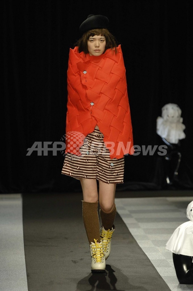 ＜07/08年秋冬東京コレクション＞ネ・ネット、新作を発表 - 東京