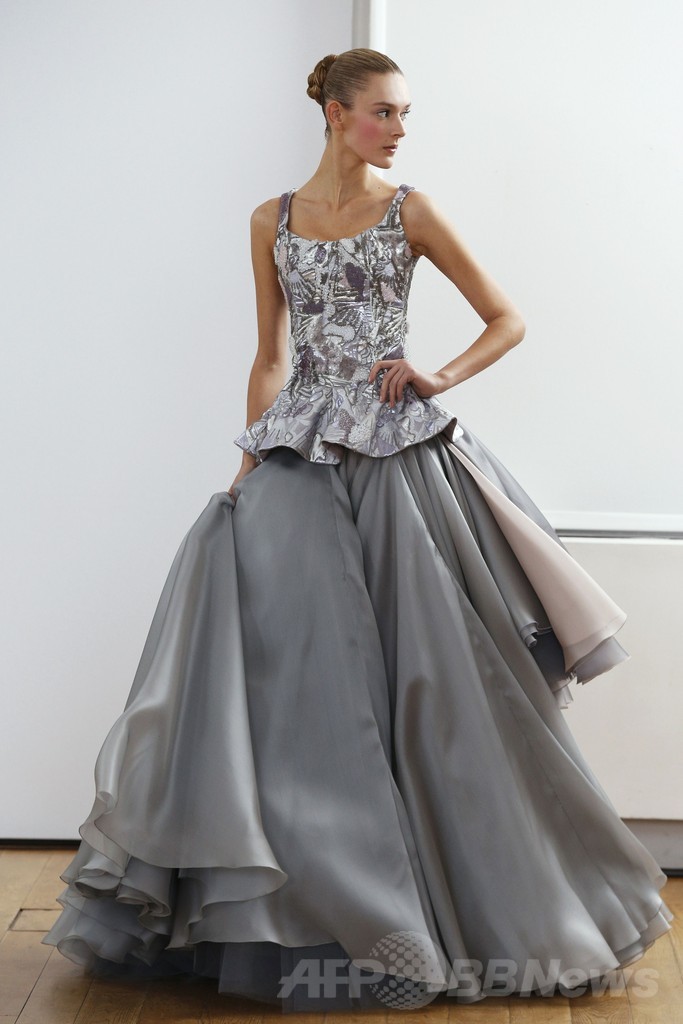 ＜14年春夏パリ・オートクチュール＞ジュリアン・フルニー