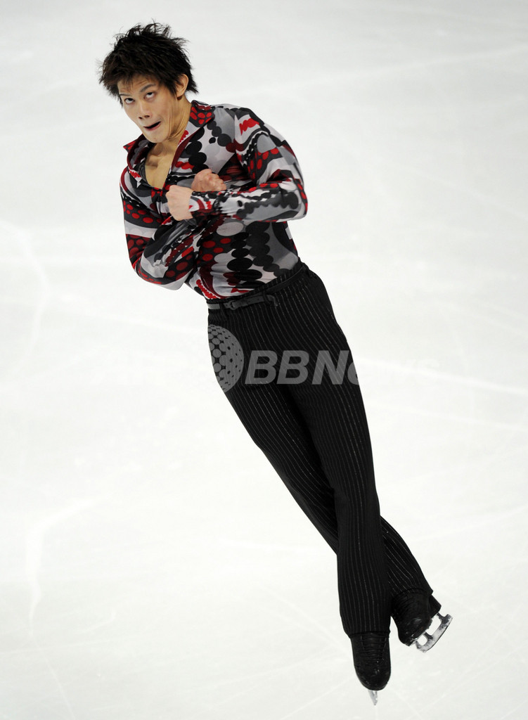 男子SP、織田2位 高橋は3位 チャンが世界最高点 11世界フィギュア