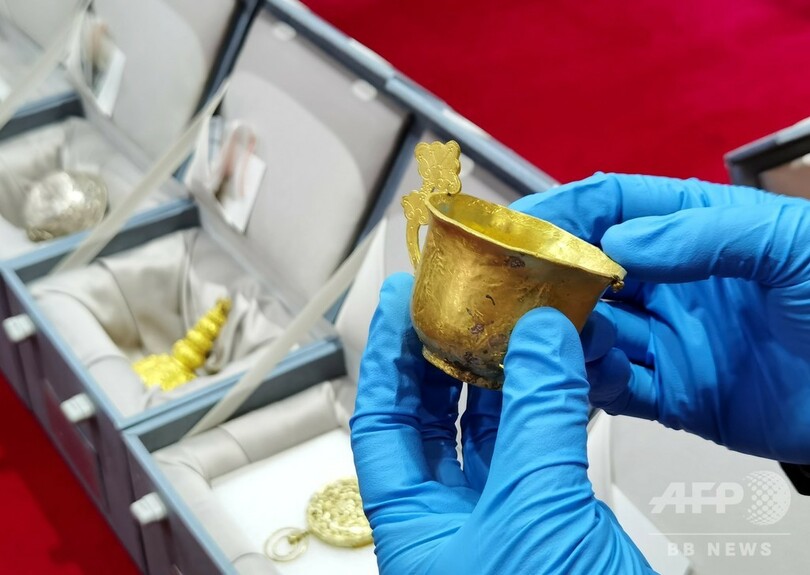 江口に沈んだ伝説の財宝発掘、「蜀王太子の金印」発見 中国・四川省