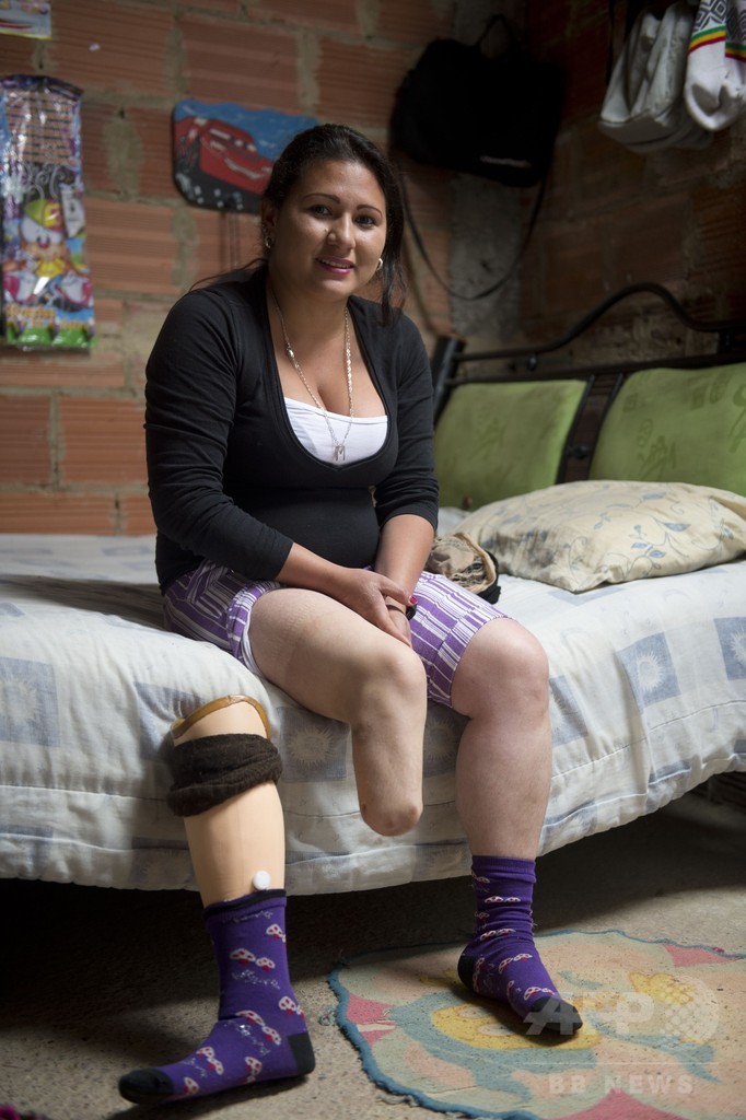 教室はジャングル、家族はゲリラ コロンビアの子ども兵たち