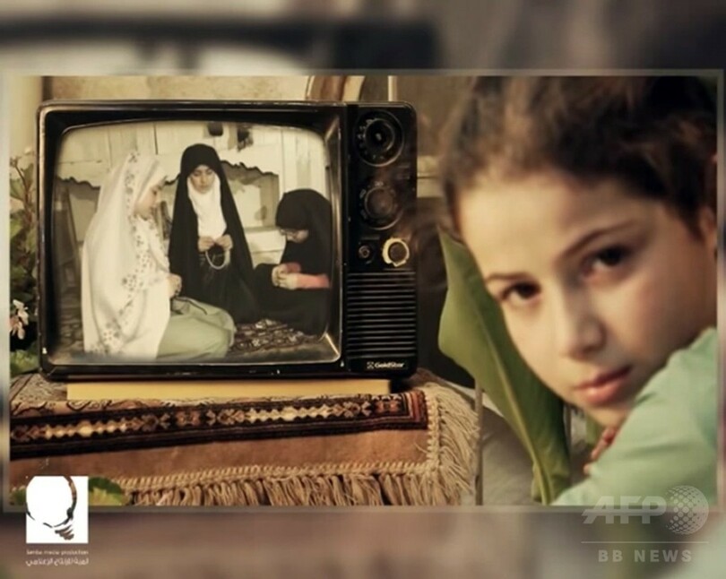 9歳少女主演のシリア内戦コメディー、動画サイトで大ヒット