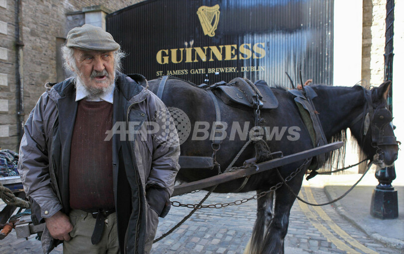 ギネスビール生誕250年、パブで記念行事 ダブリン
