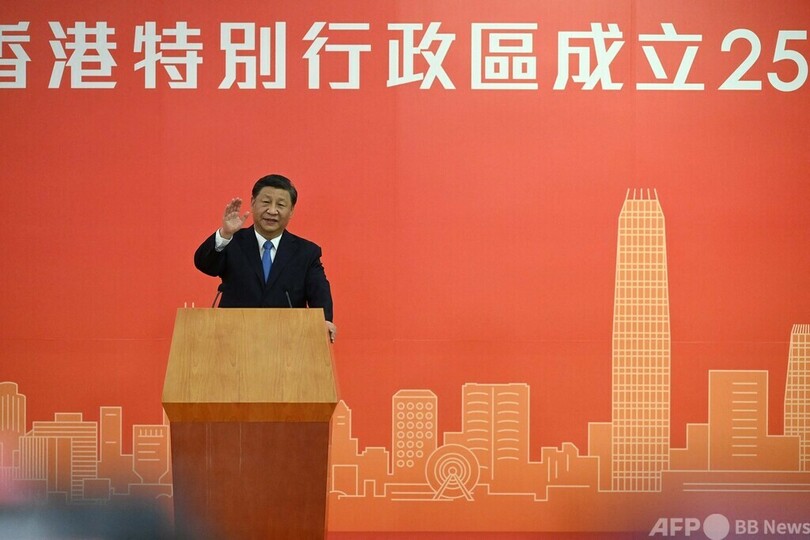 中国主席、香港到着 返還25周年式典に出席へ