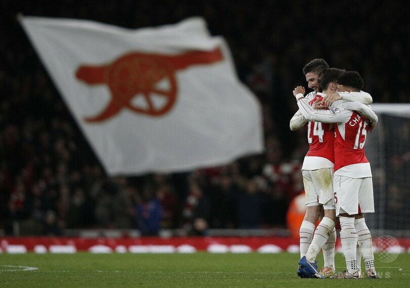 アーセナル、マンCとの上位対決で勝利