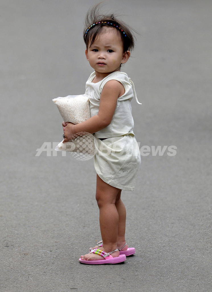食料価格高騰に直面するフィリピン、政府が輸入米を直接販売
