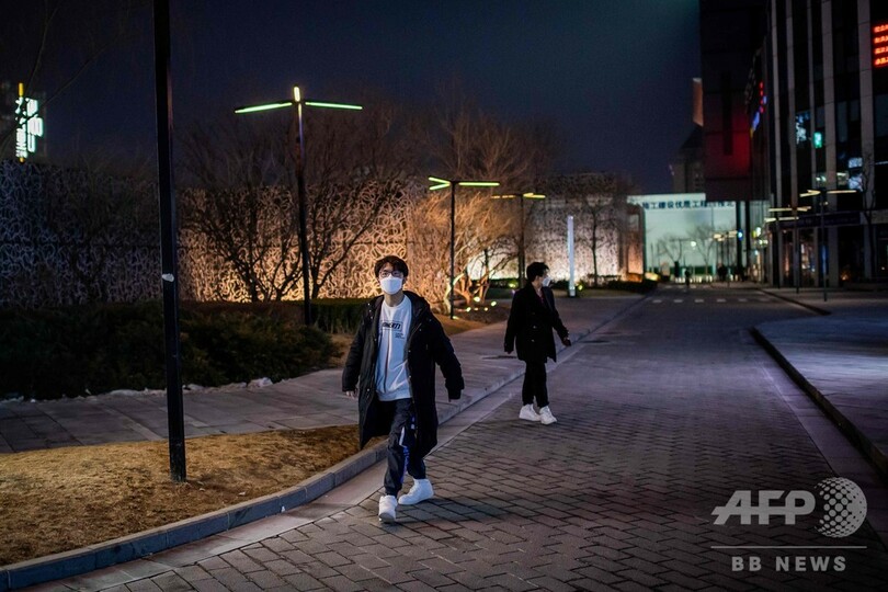 新型ウイルス、中国で新たに71人死亡 死者2663人に